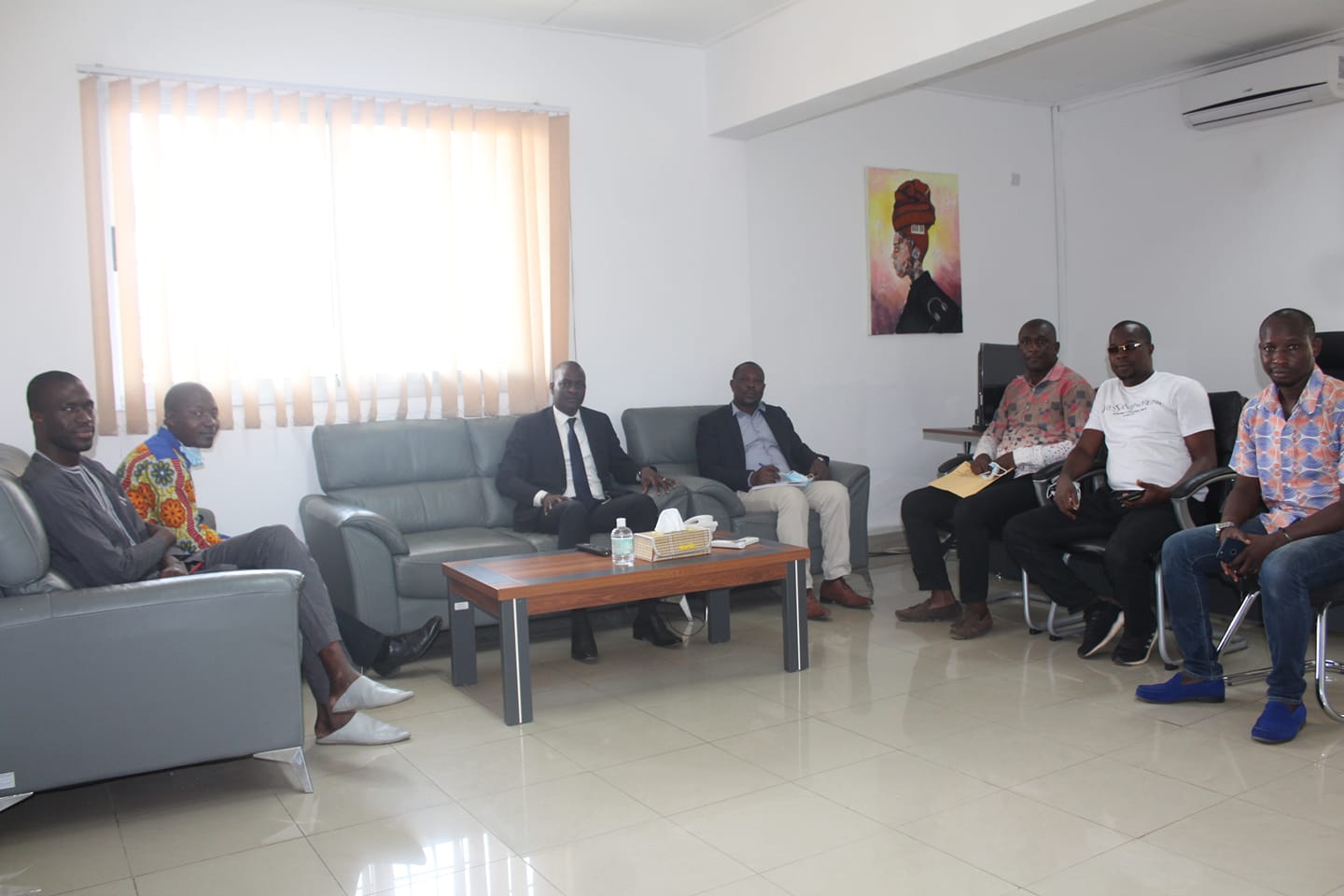 You are currently viewing RENCONTRE DU DIRECTEUR AVEC LE CLUB DE MARACANA DE L&rsquo; UNA