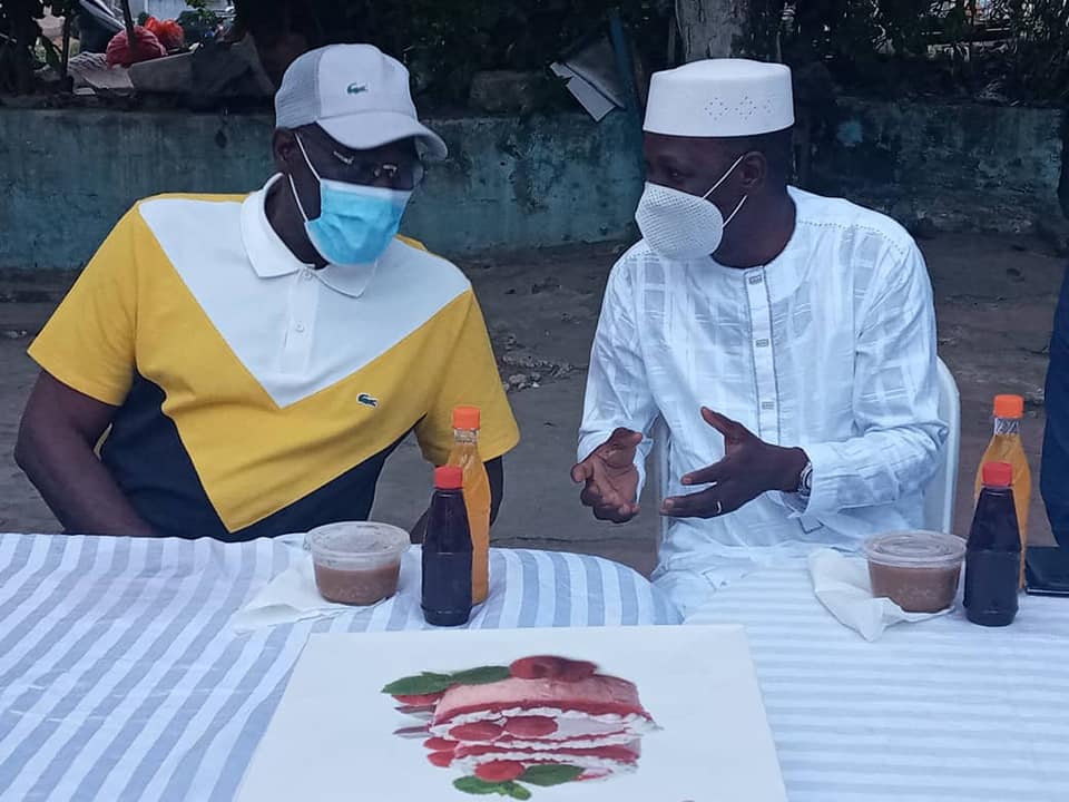 Lire la suite à propos de l’article RAMADAN : RUPTURE COLLECTIVE A LA CITE DES 220 LOGEMENTS