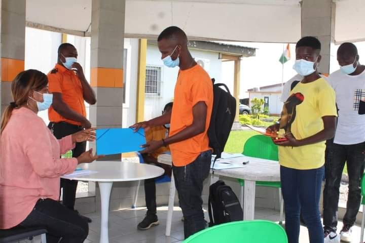 Lire la suite à propos de l’article COMMUNIQUE