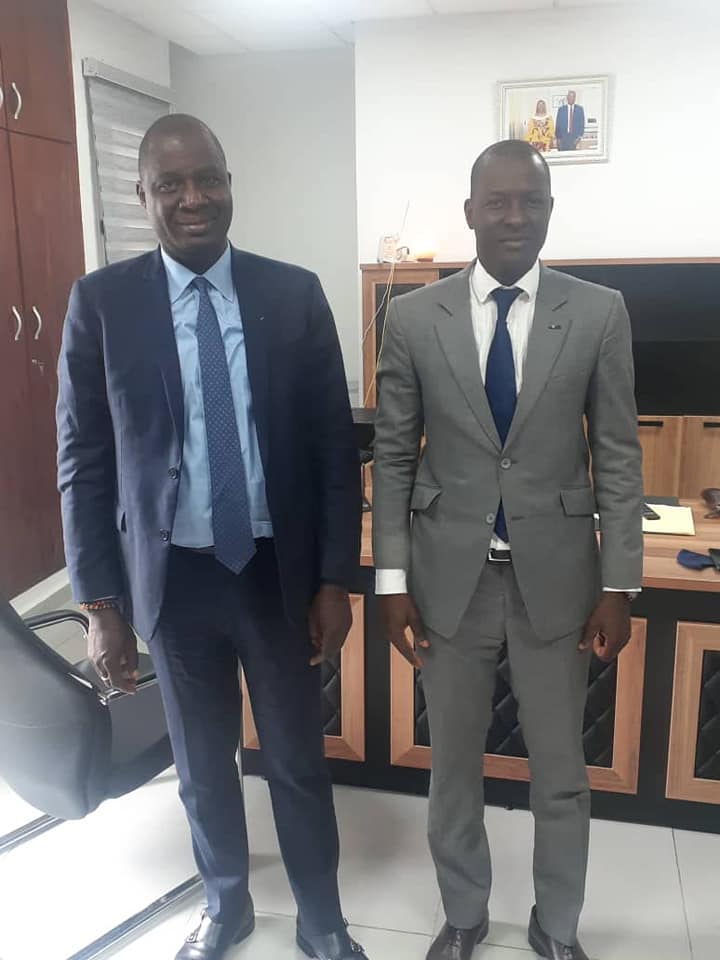 Lire la suite à propos de l’article LE DIRECTEUR À LA MAIRIE D&rsquo;ABOBO