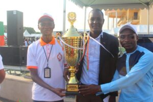 Lire la suite à propos de l’article LE CROU ABIDJAN 2 REMPORTE LE TROPHÉE DU TOURNOI DES JOB