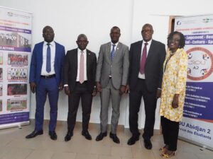 Lire la suite à propos de l’article CONSEIL DE GESTION DU CENTRE REGIONAL DES ŒUVRES UNIVERSITAIRES ABIDJAN 2.