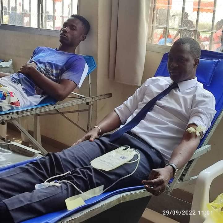LE CROU ABIDJAN 2 INITIE UNE OPÉRATION DE DON DE SANG